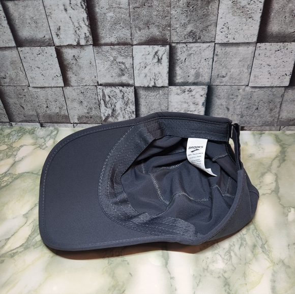 Brooks Moment Running Hat Wild F 23 Women's  One Size - Picture 9 of 9